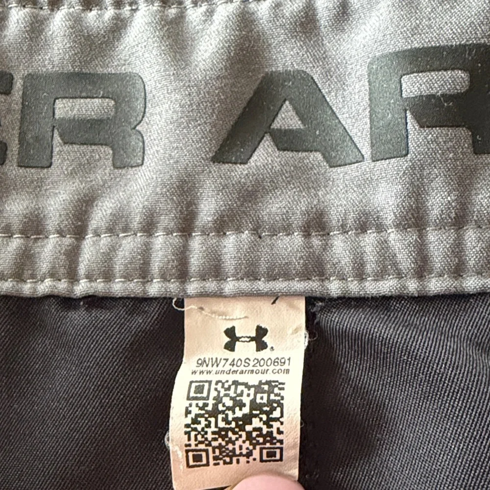 Under Armour Black Board Shorts